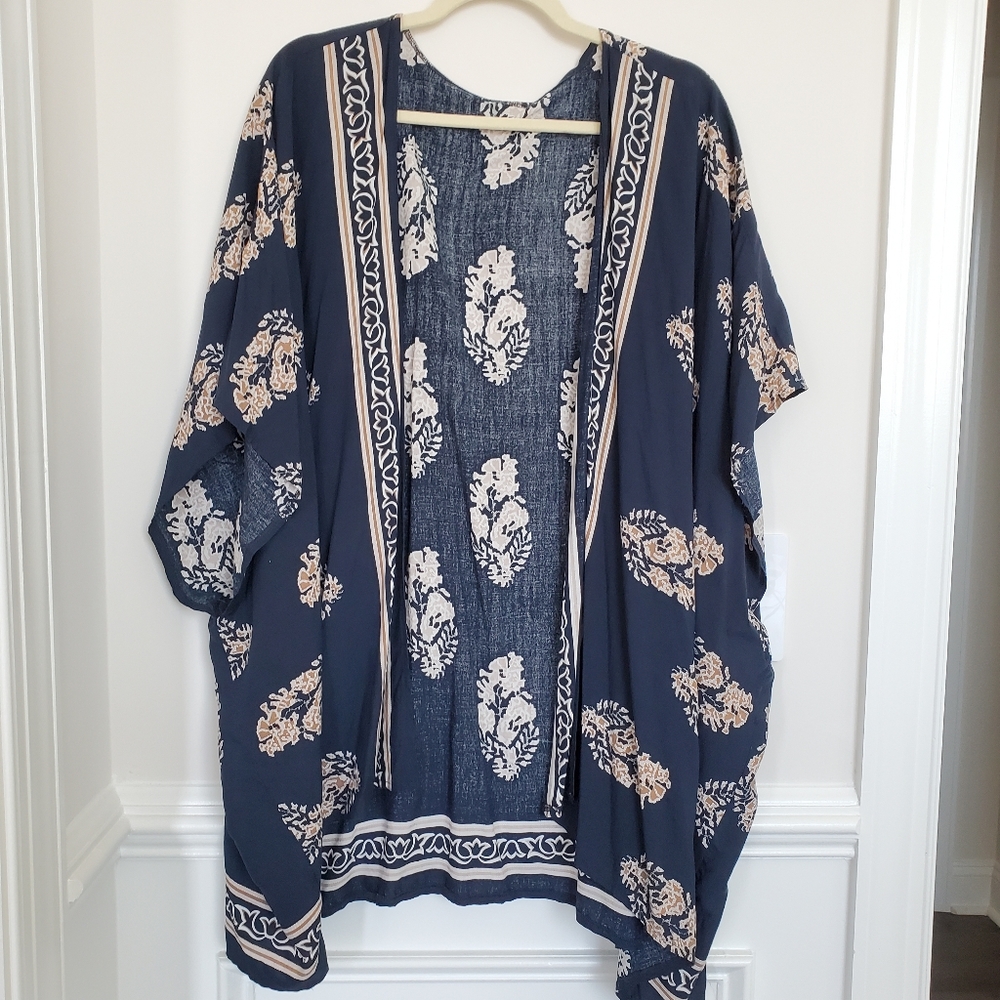 Nautical navy, tan, and white kimono